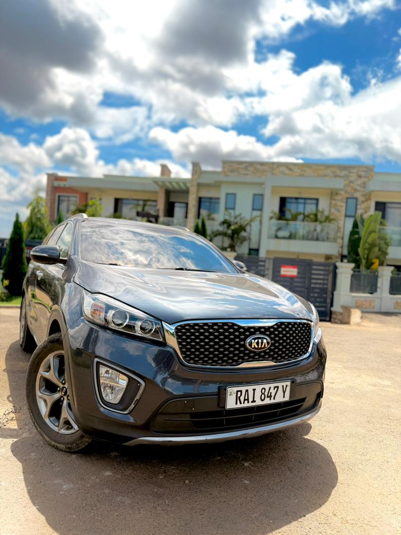 KIA SORENTO 2016 Gallery Image